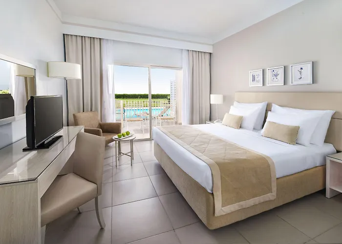 Jaz Aquaviva Resort 5*
